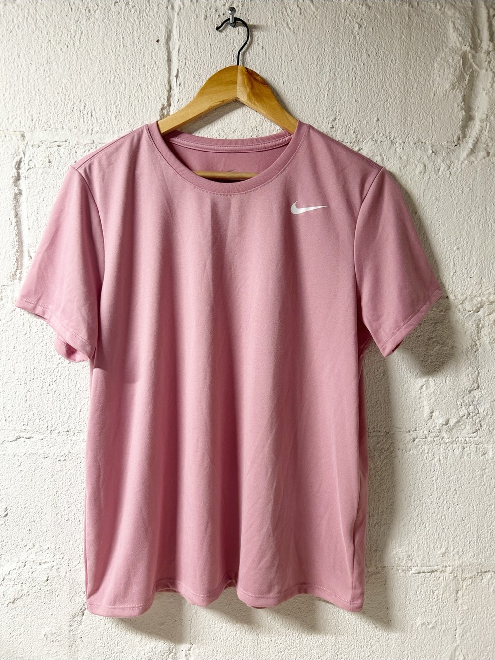 Nike Women's Pink Dri-FIT Crew Neck T-Shirt Sz. L NWOT